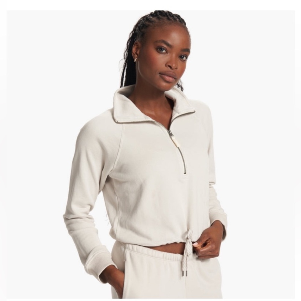 Vuori Sedona Half Zip French Terry Fleece Drwstring Crop